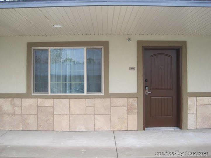 Winterton Suites Williston Extérieur photo