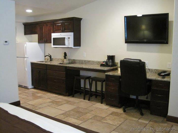 Winterton Suites Williston Extérieur photo
